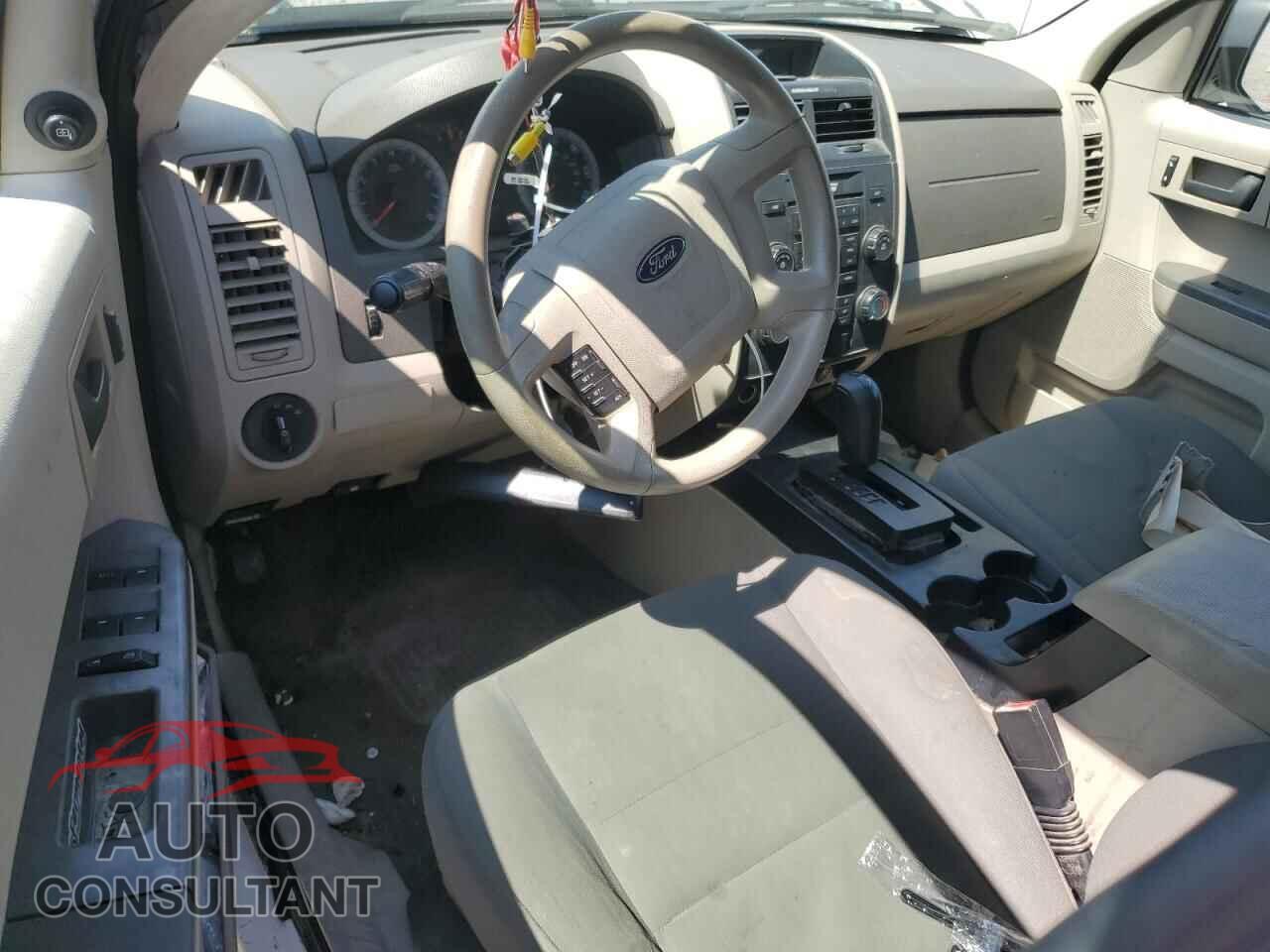 FORD ESCAPE 2010 - 1FMCU9C73AKB18401