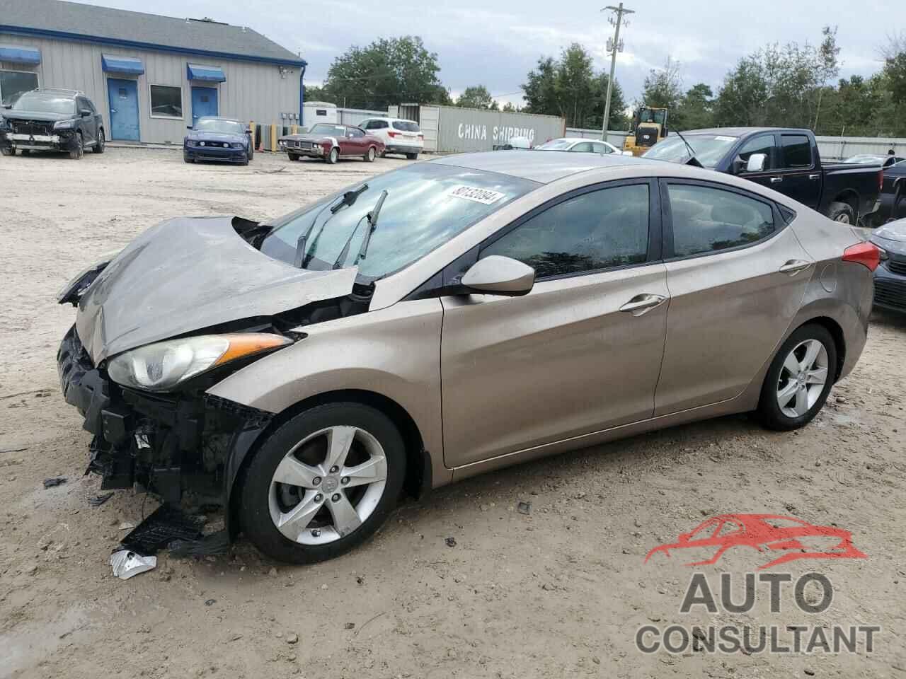 HYUNDAI ELANTRA 2013 - 5NPDH4AE5DH289977