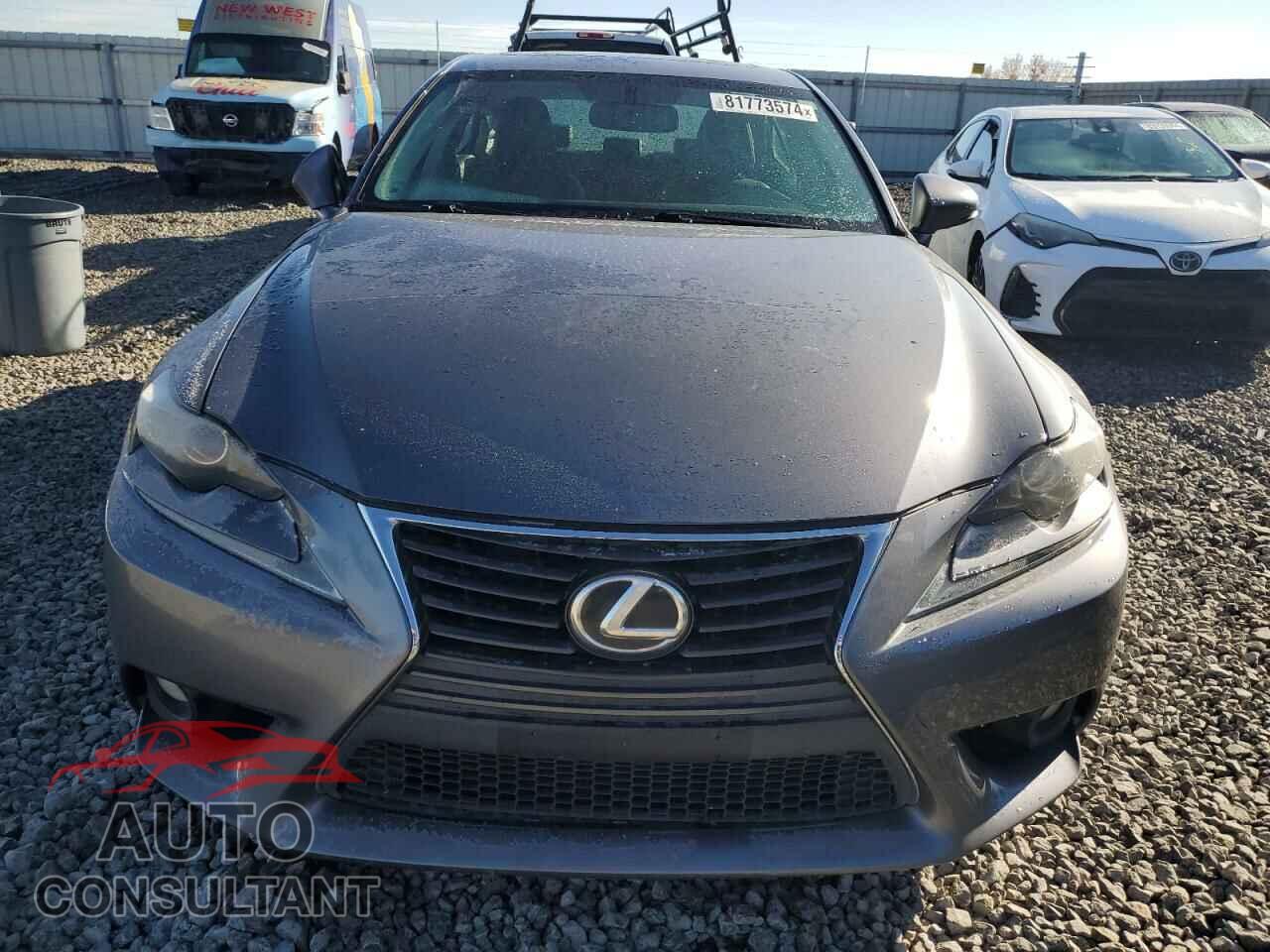 LEXUS IS 2014 - JTHCF1D25E5012344