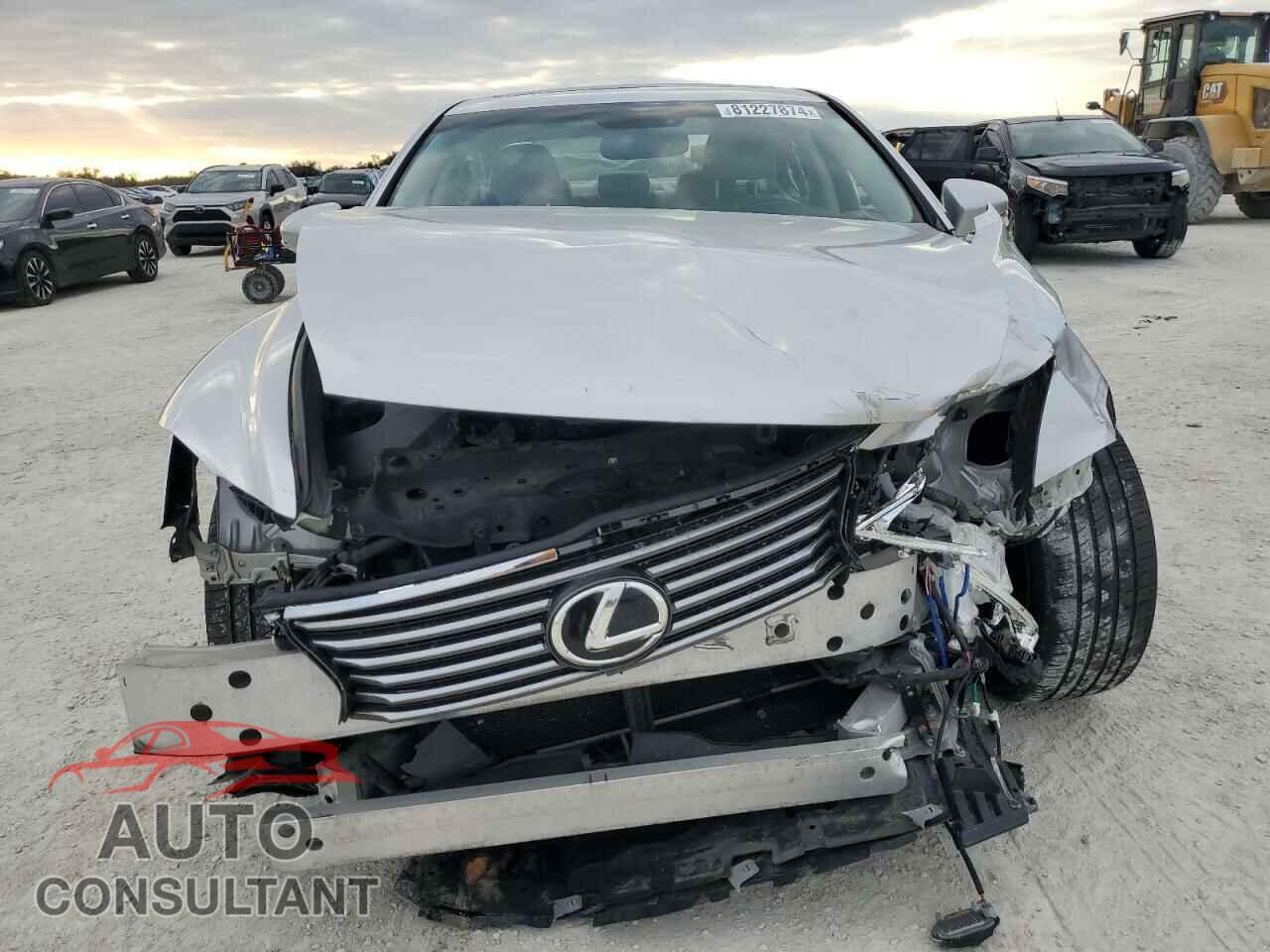 LEXUS LS460 2014 - JTHBL5EF2E5128081