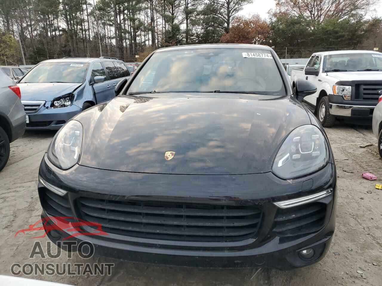 PORSCHE CAYENNE 2018 - WP1AA2A2XJKA07393