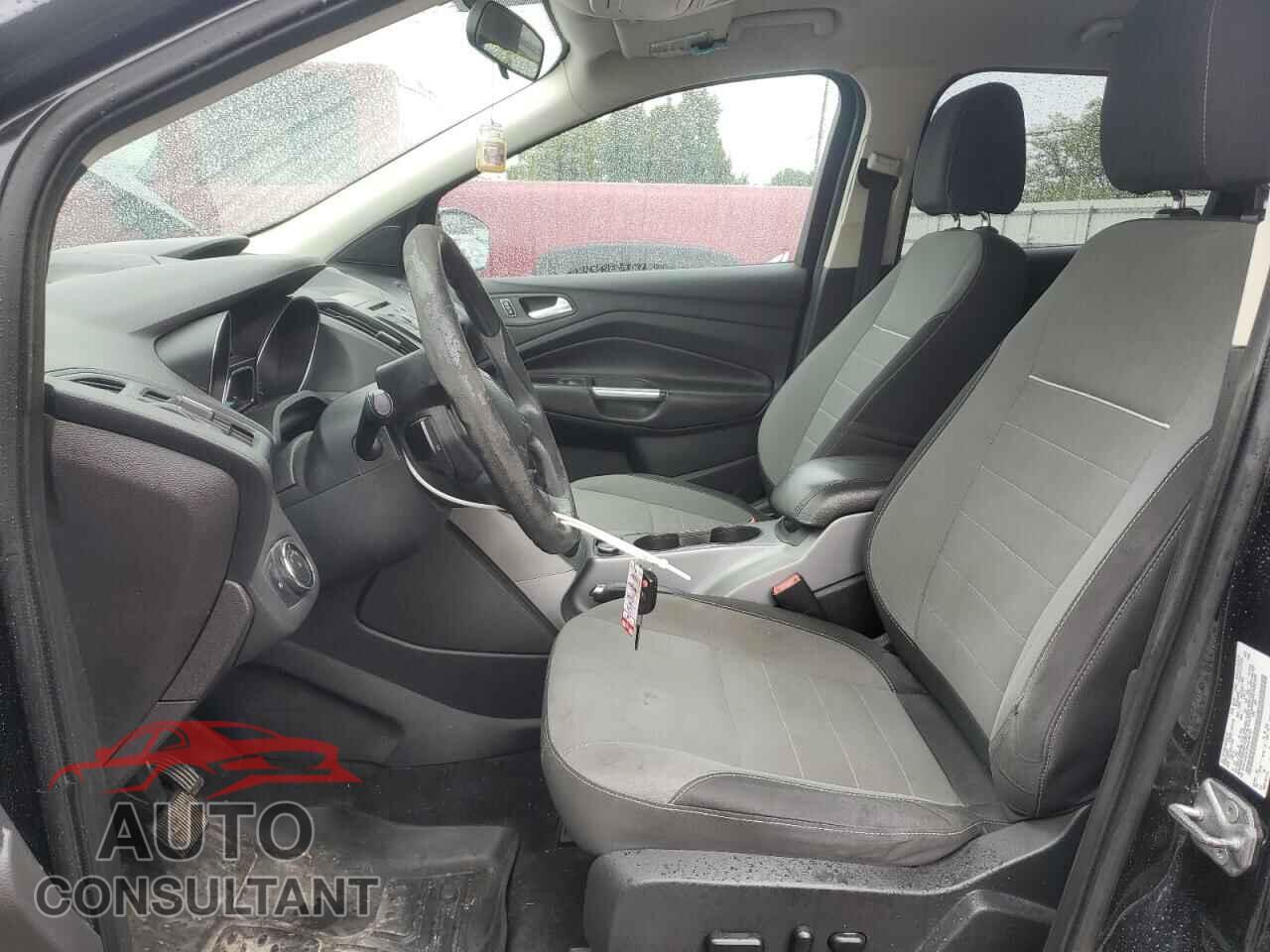 FORD ESCAPE 2014 - 1FMCU0GX4EUC90727