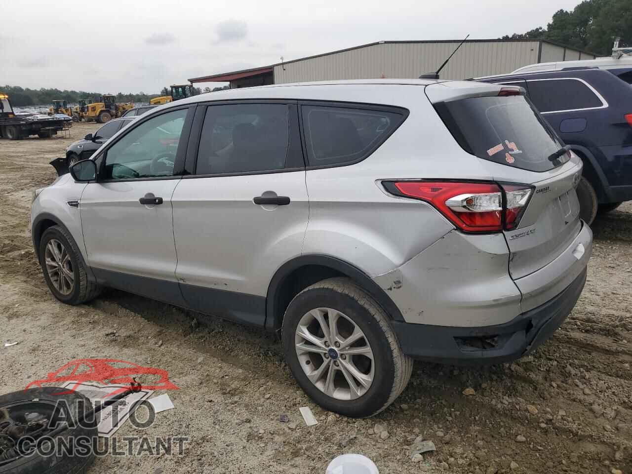 FORD ESCAPE 2018 - 1FMCU0F7XJUC77850