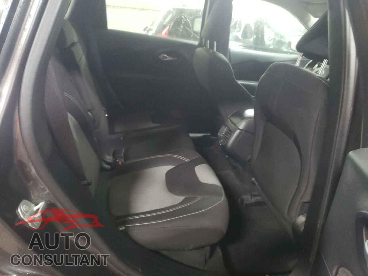 JEEP GRAND CHER 2014 - 1C4PJMCS1EW192937