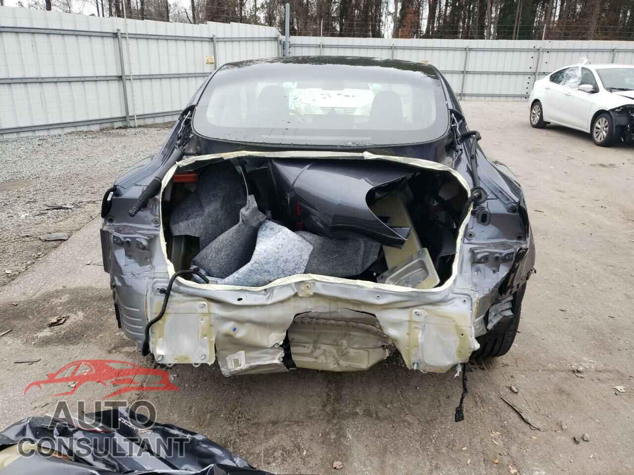 TESLA MODEL 3 2023 - 5YJ3E1EC6PF404889