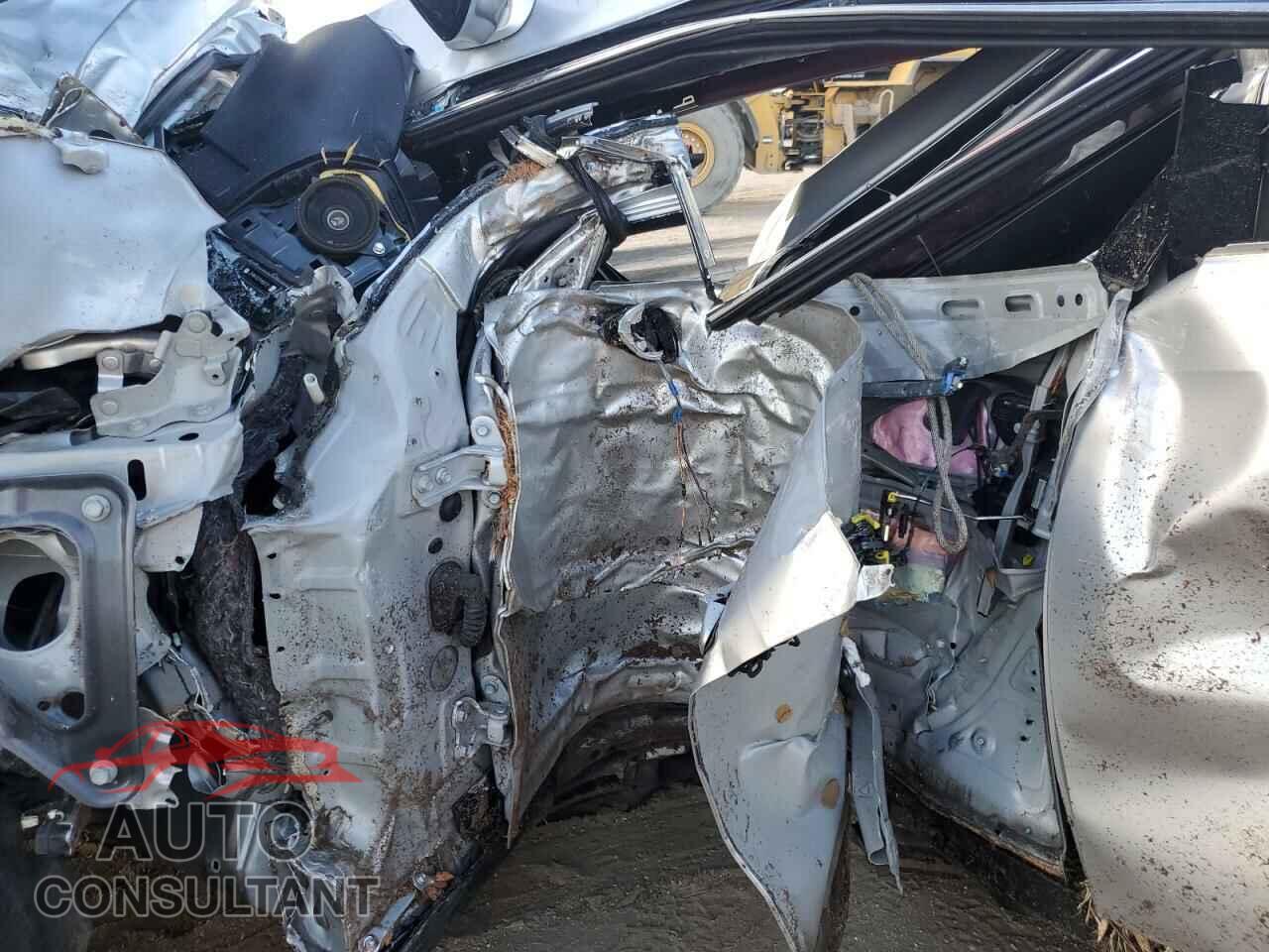 LEXUS IS 2017 - JTHBA1D27H5051211