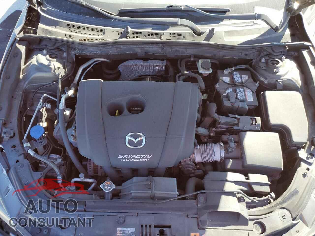 MAZDA 3 2017 - 3MZBN1V71HM144104