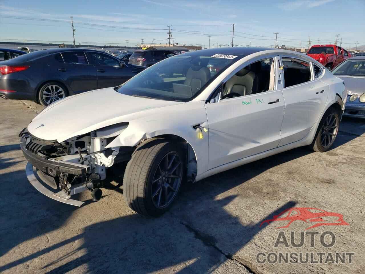TESLA MODEL 3 2022 - 5YJ3E1EA0NF196228