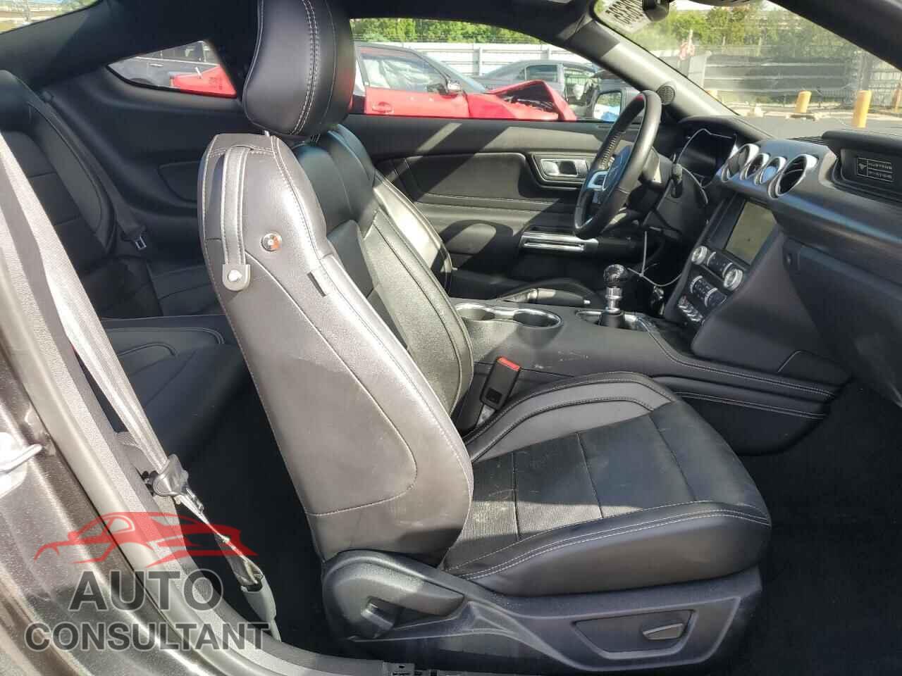 FORD MUSTANG 2020 - 1FA6P8CF4L5108087