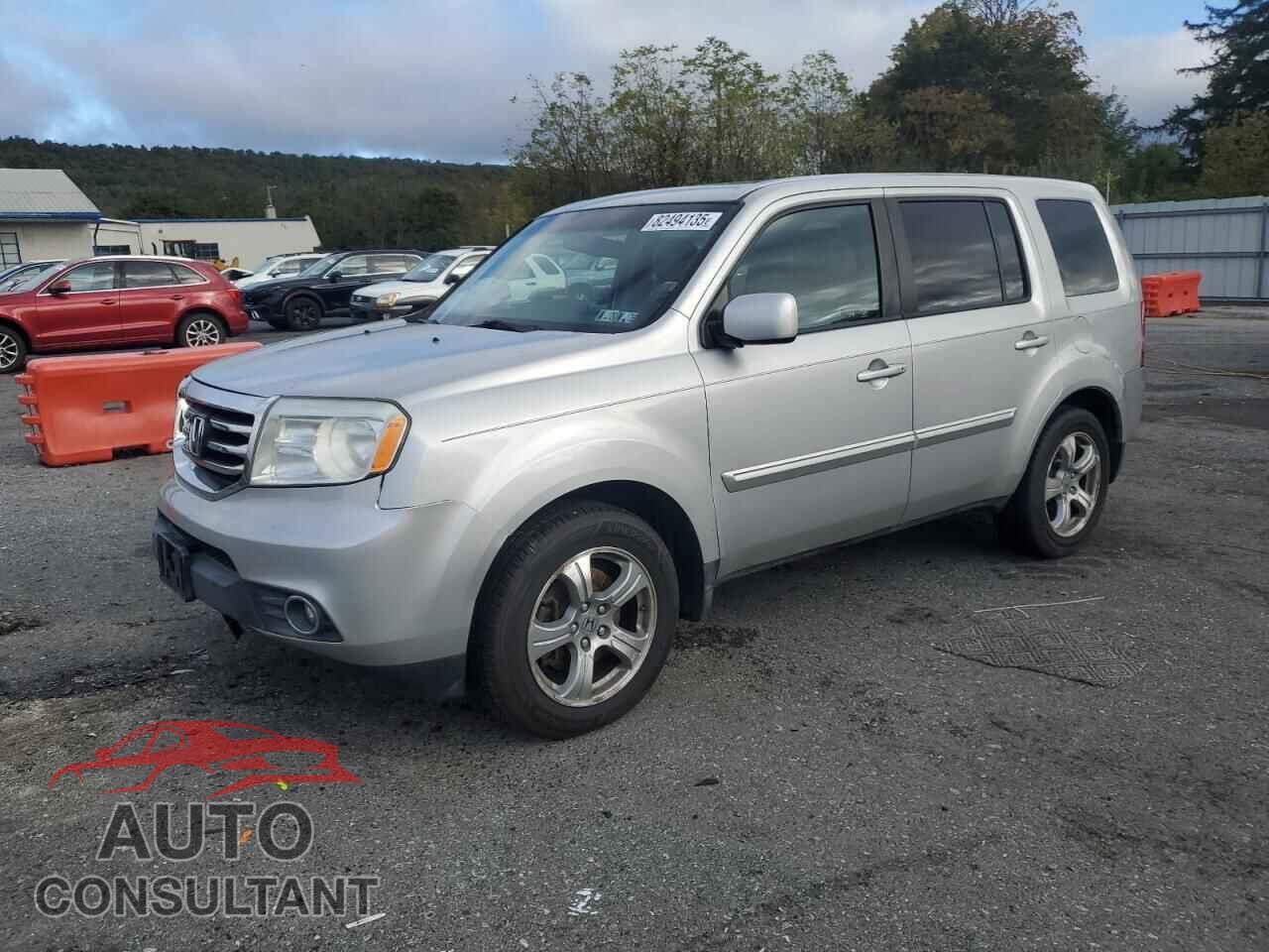 HONDA PILOT 2012 - 5FNYF4H51CB043292