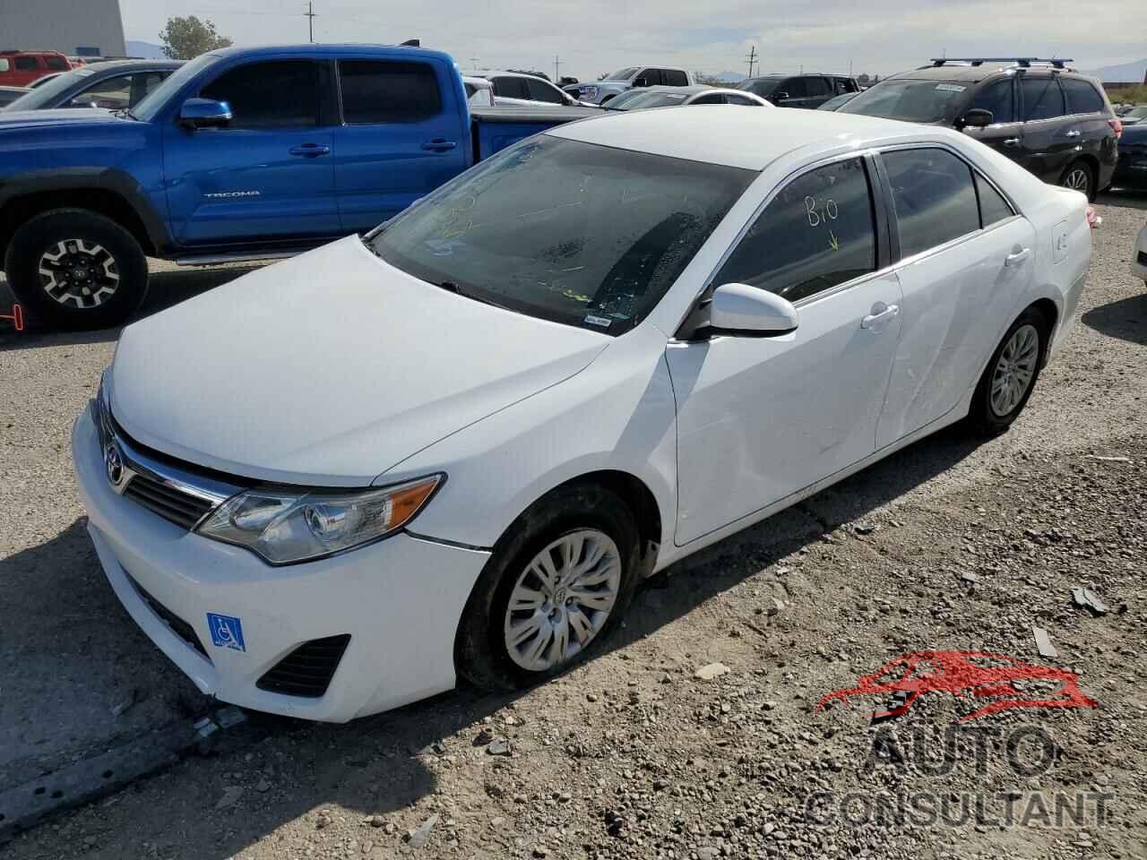 TOYOTA CAMRY 2014 - 4T4BF1FK7ER412830