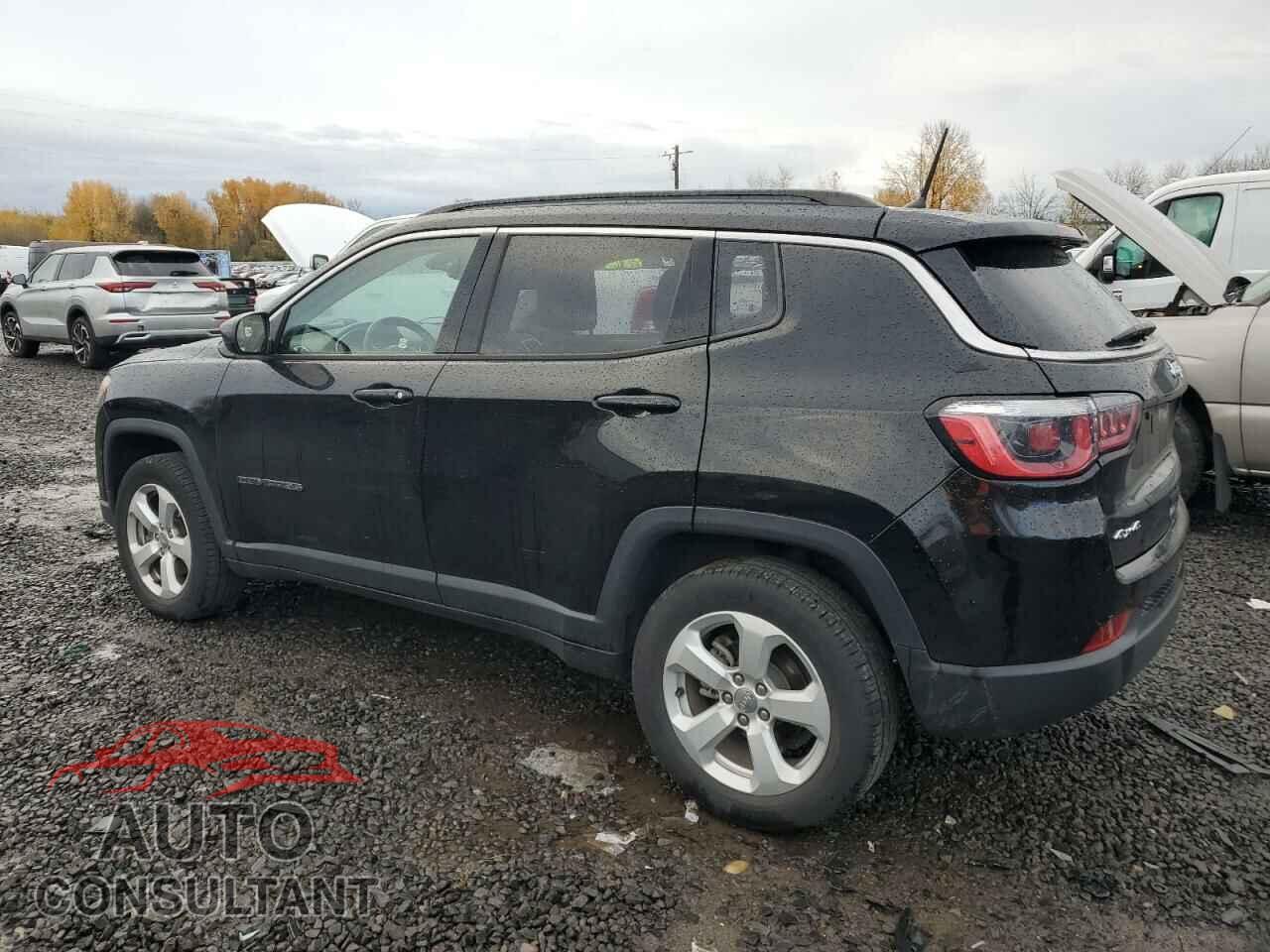 JEEP COMPASS 2018 - 3C4NJDBB2JT150611