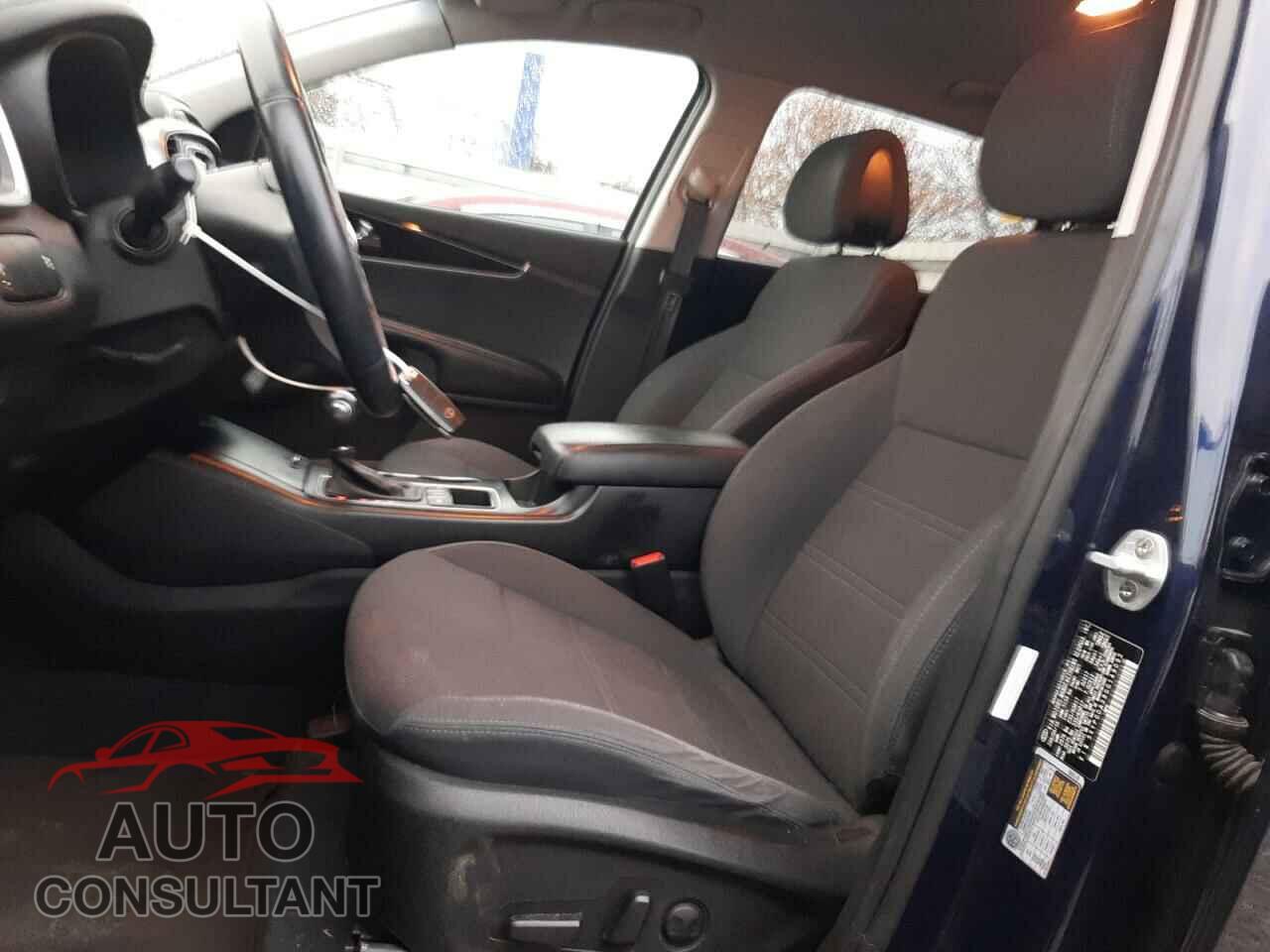 KIA SORENTO 2016 - 5XYPGDA38GG149092