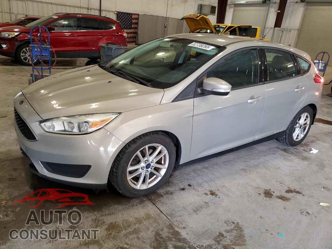 FORD FOCUS 2015 - 1FADP3K24FL201491