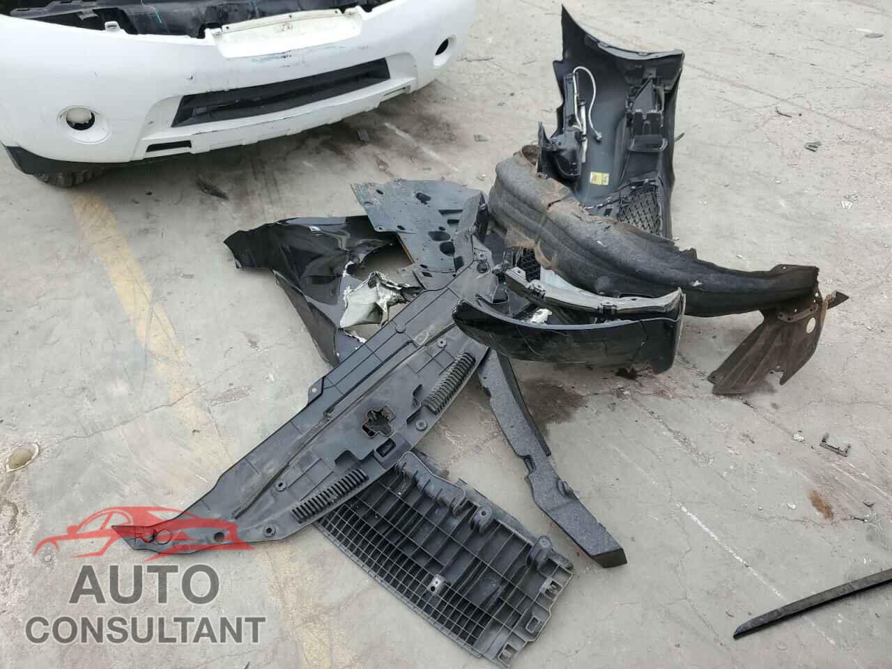 LEXUS IS 2014 - JTHCF1D29E5006689