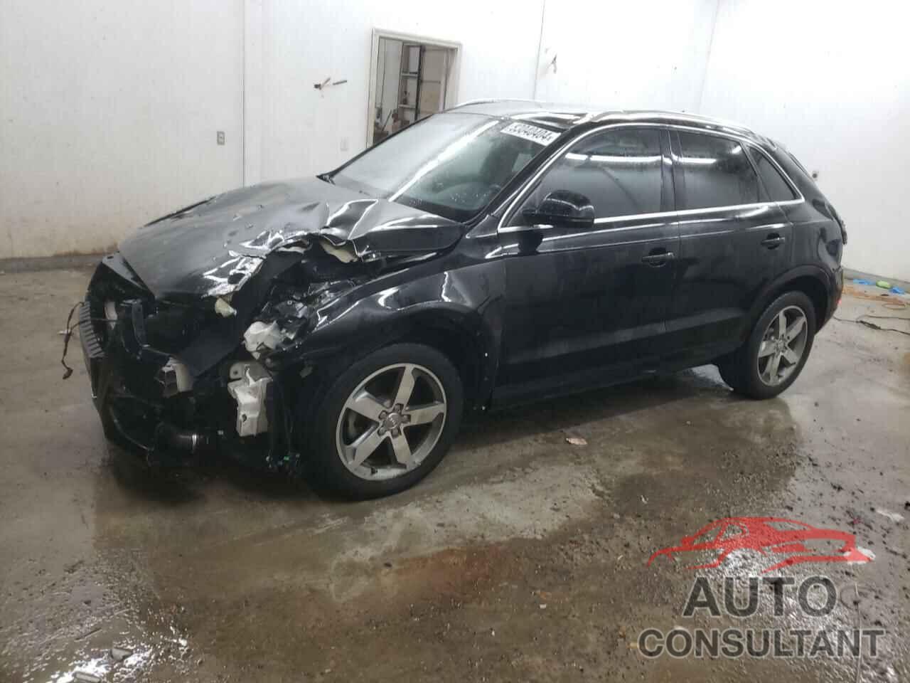 AUDI Q3 2015 - WA1GFCFS6FR010439