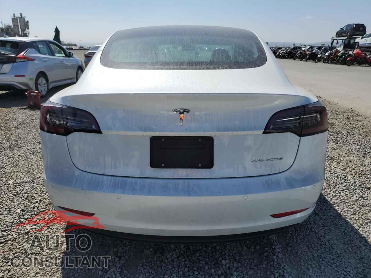 TESLA MODEL 3 2020 - 5YJ3E1EB2LF650467