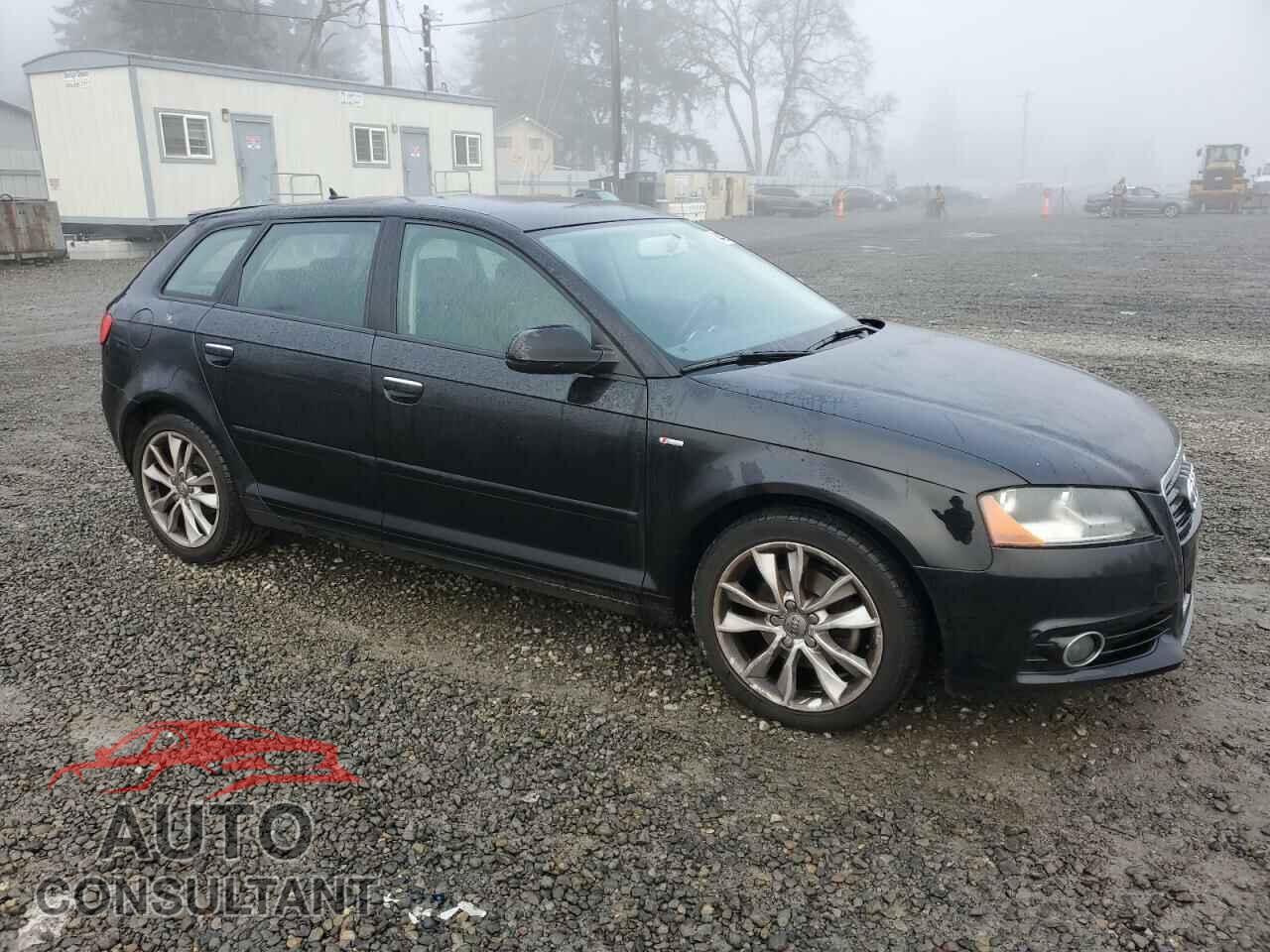 AUDI A3 2011 - WAUBJAFM1BA101323