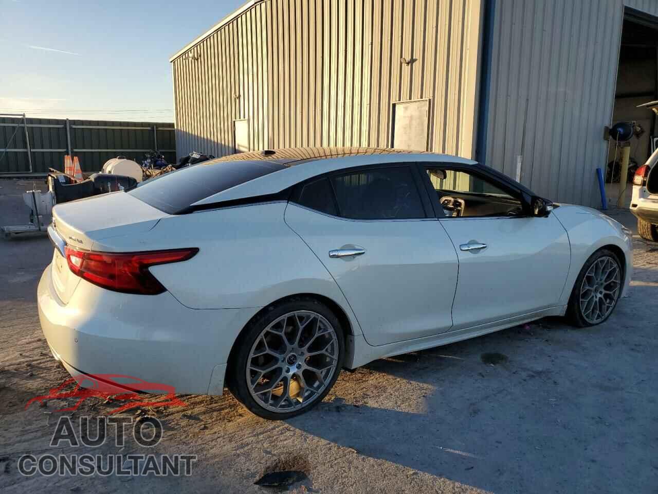 NISSAN MAXIMA 2017 - 1N4AA6AP7HC438059