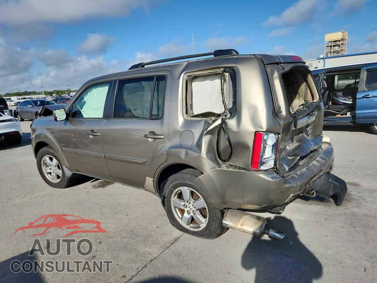 HONDA PILOT 2009 - 5FNYF38559B023923