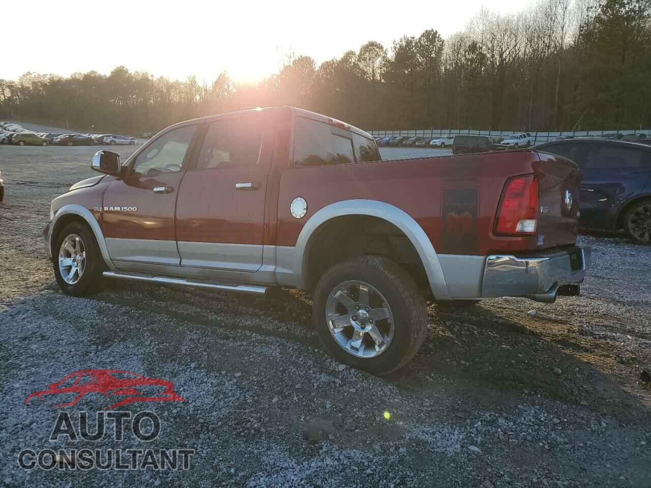 DODGE RAM 1500 2012 - 1C6RD7NT2CS252811