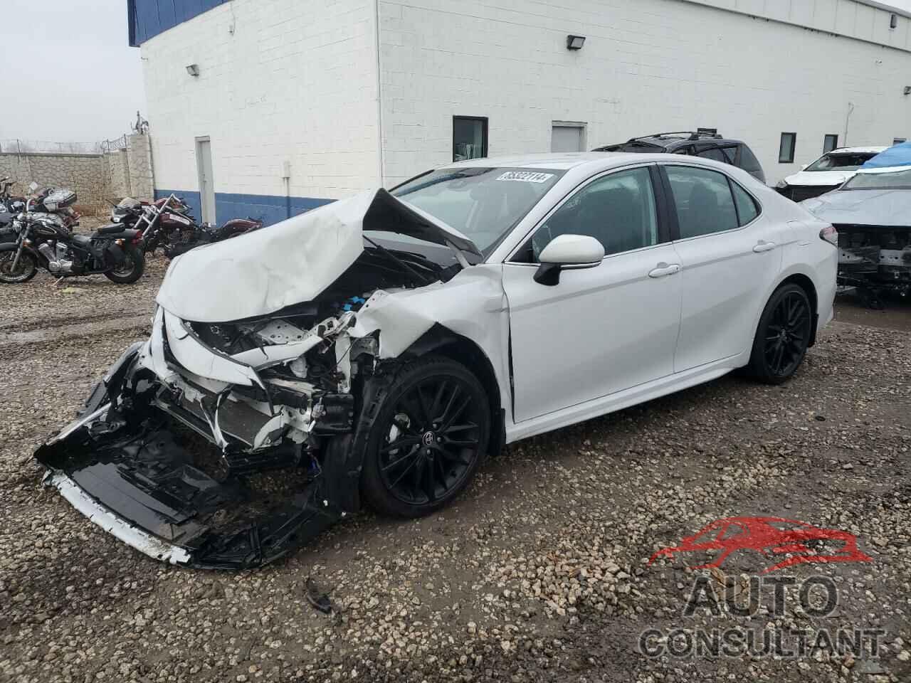 TOYOTA CAMRY 2024 - 4T1K61BK6RU110256
