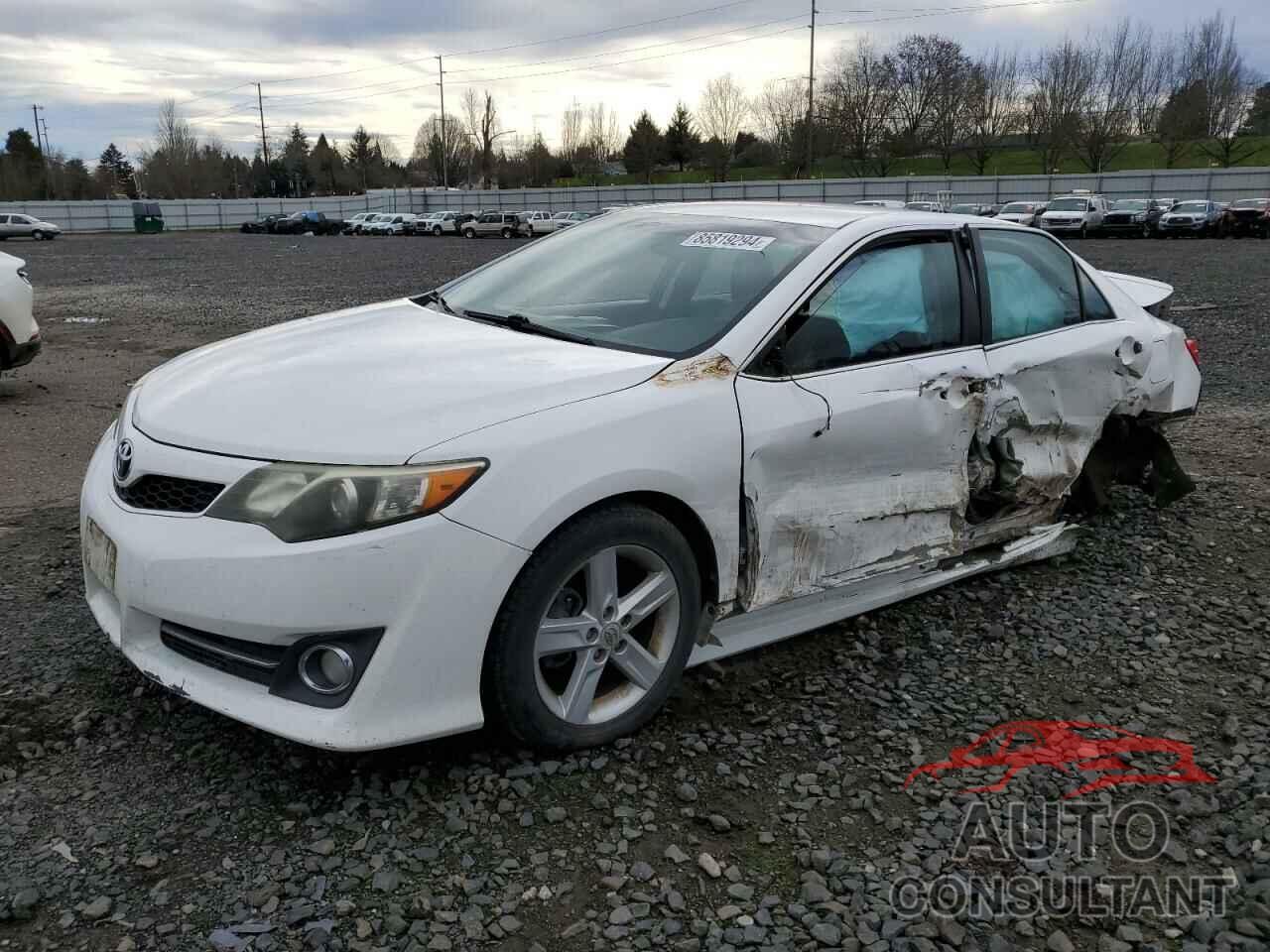 TOYOTA CAMRY 2013 - 4T1BF1FK2DU271545