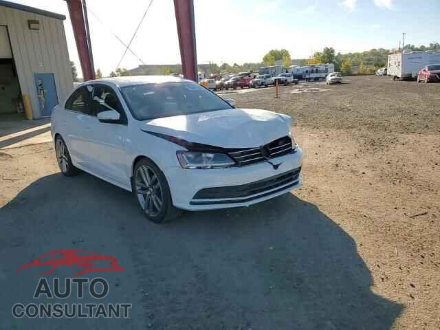VOLKSWAGEN JETTA 2017 - 3VWB67AJ7HM399356