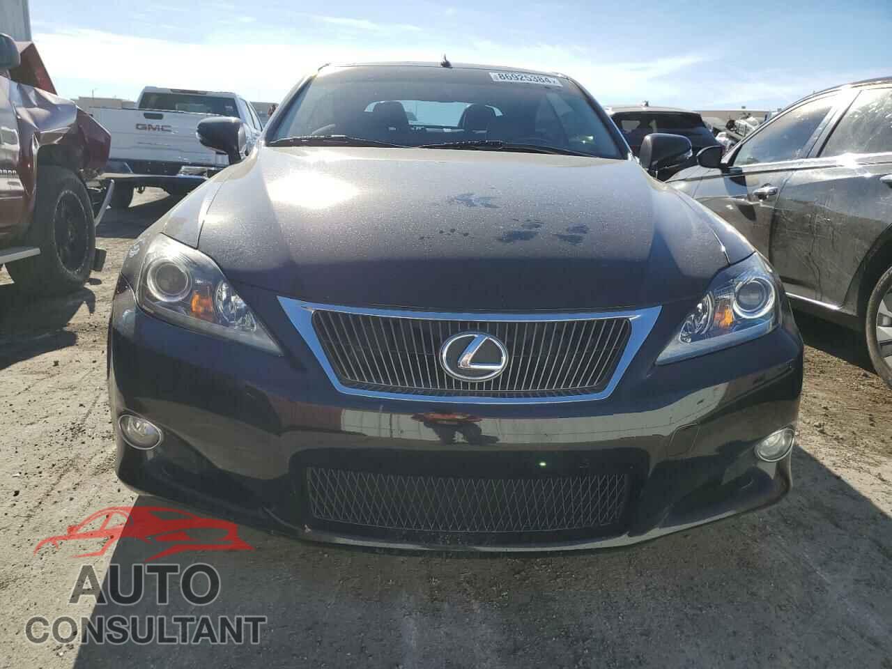 LEXUS IS 2012 - JTHFE2C26C2507898