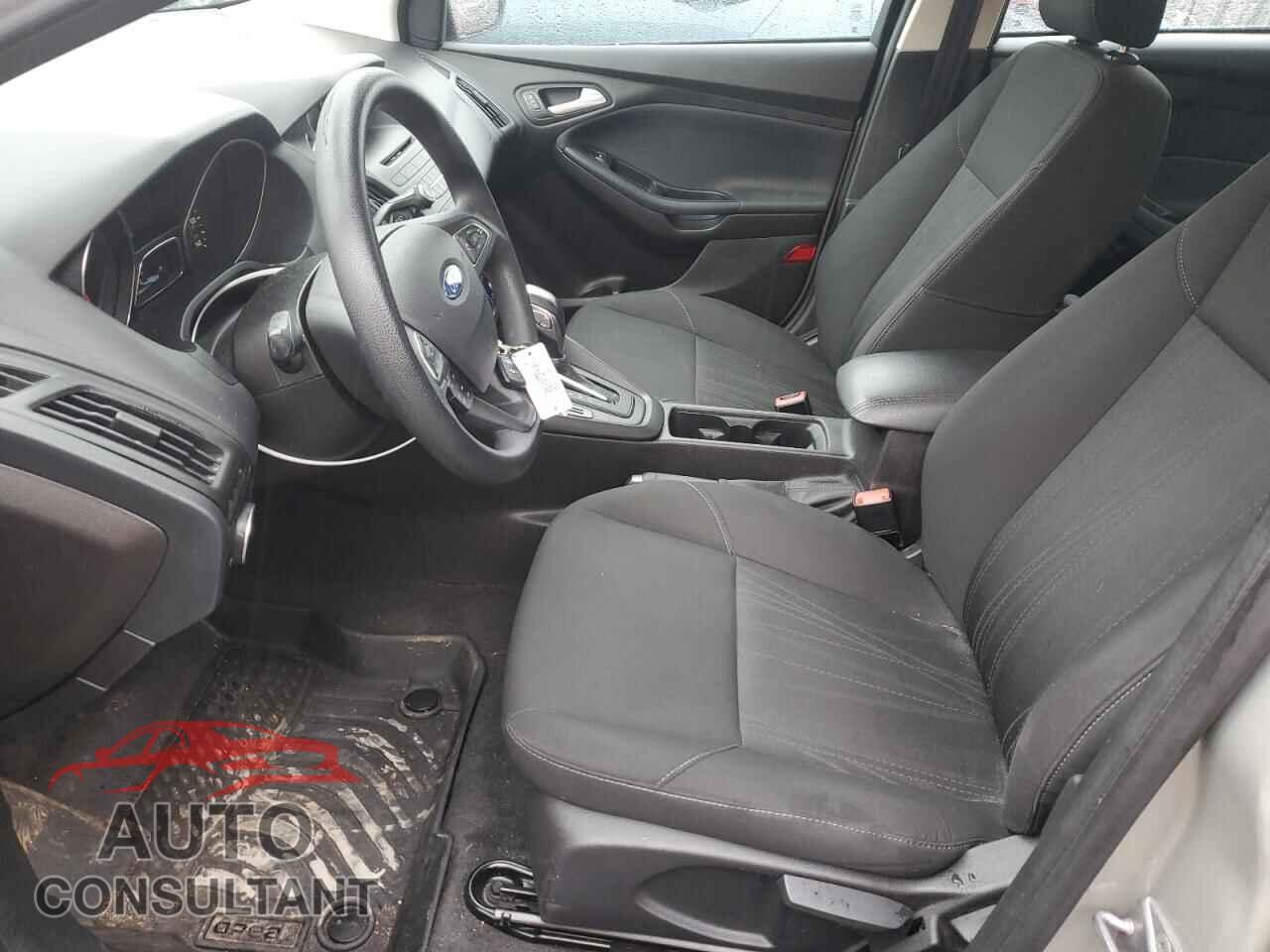 FORD FOCUS 2016 - 1FADP3F26GL239915