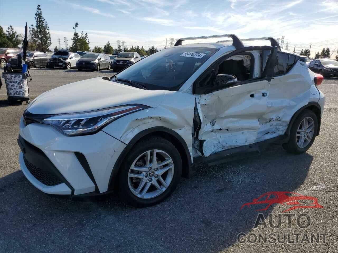 TOYOTA C-HR 2021 - JTNKHMBX9M1111046