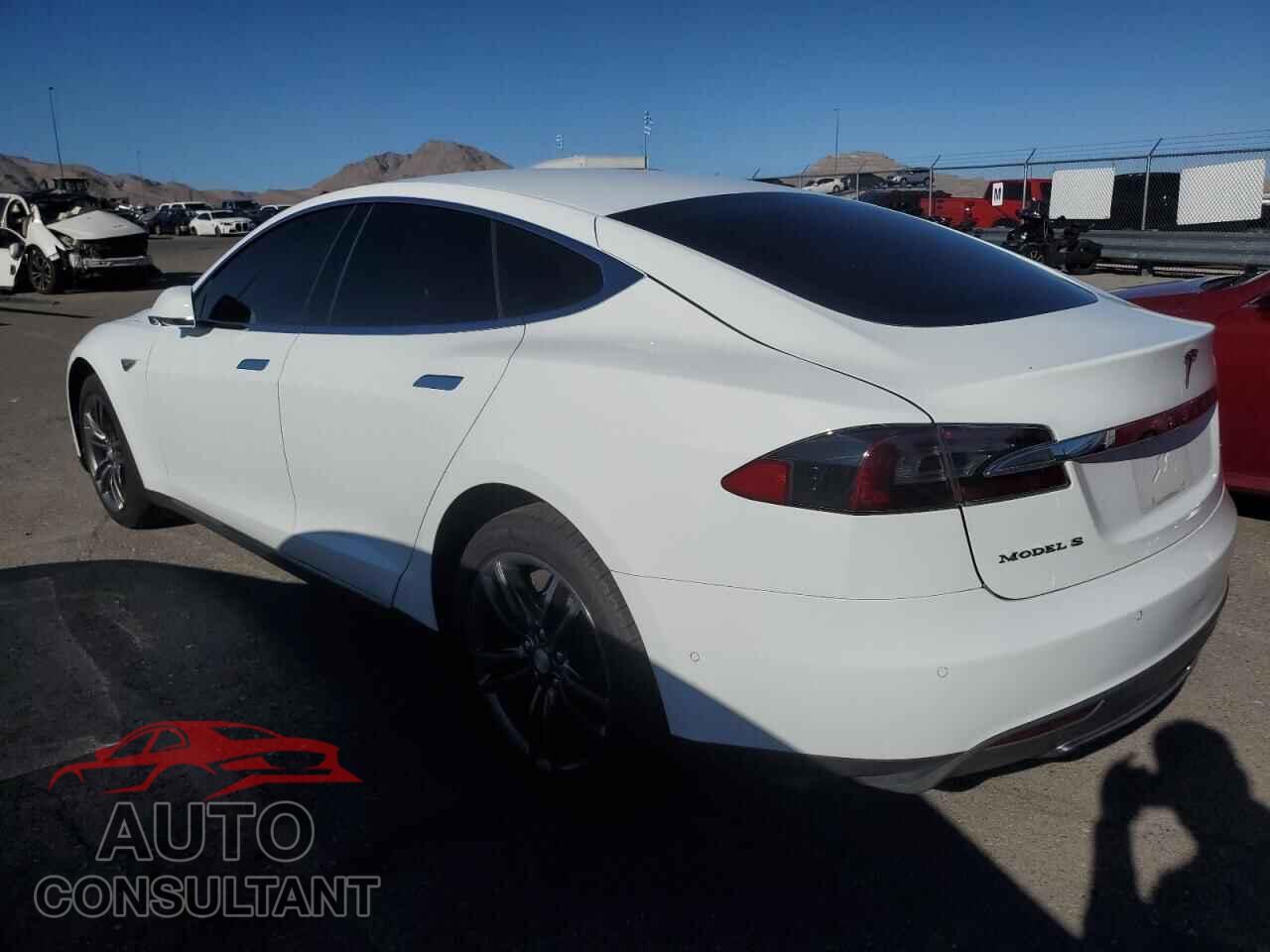 TESLA MODEL S 2014 - 5YJSA1H18EFP65443