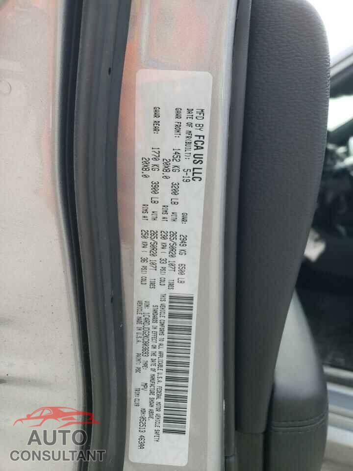 DODGE DURANGO 2019 - 1C4RDJDG2KC803693