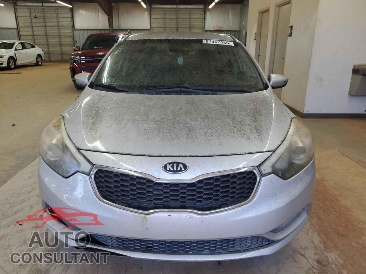 KIA FORTE 2015 - KNAFK4A64F5379009
