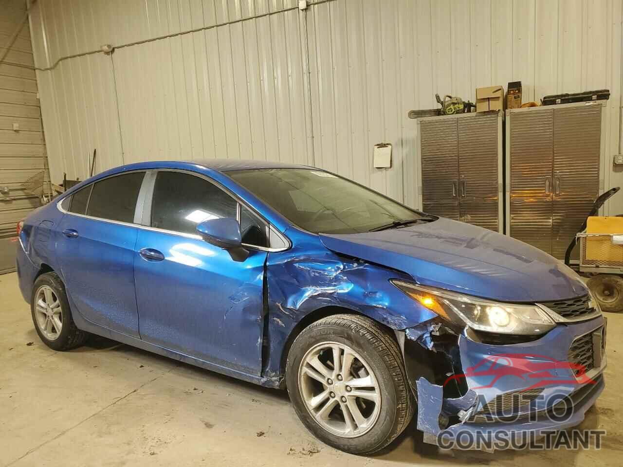 CHEVROLET CRUZE 2017 - 1G1BE5SM9H7169839