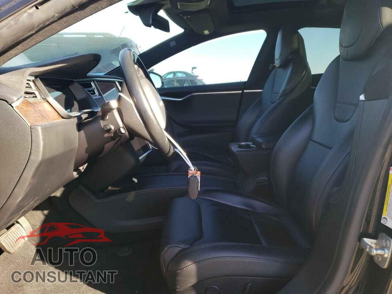 TESLA MODEL S 2017 - 5YJSA1E22HF192735