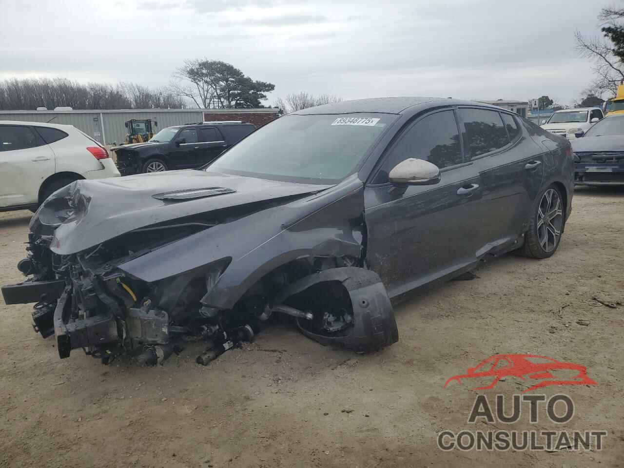 KIA STINGER 2019 - KNAE35LC5K6049644
