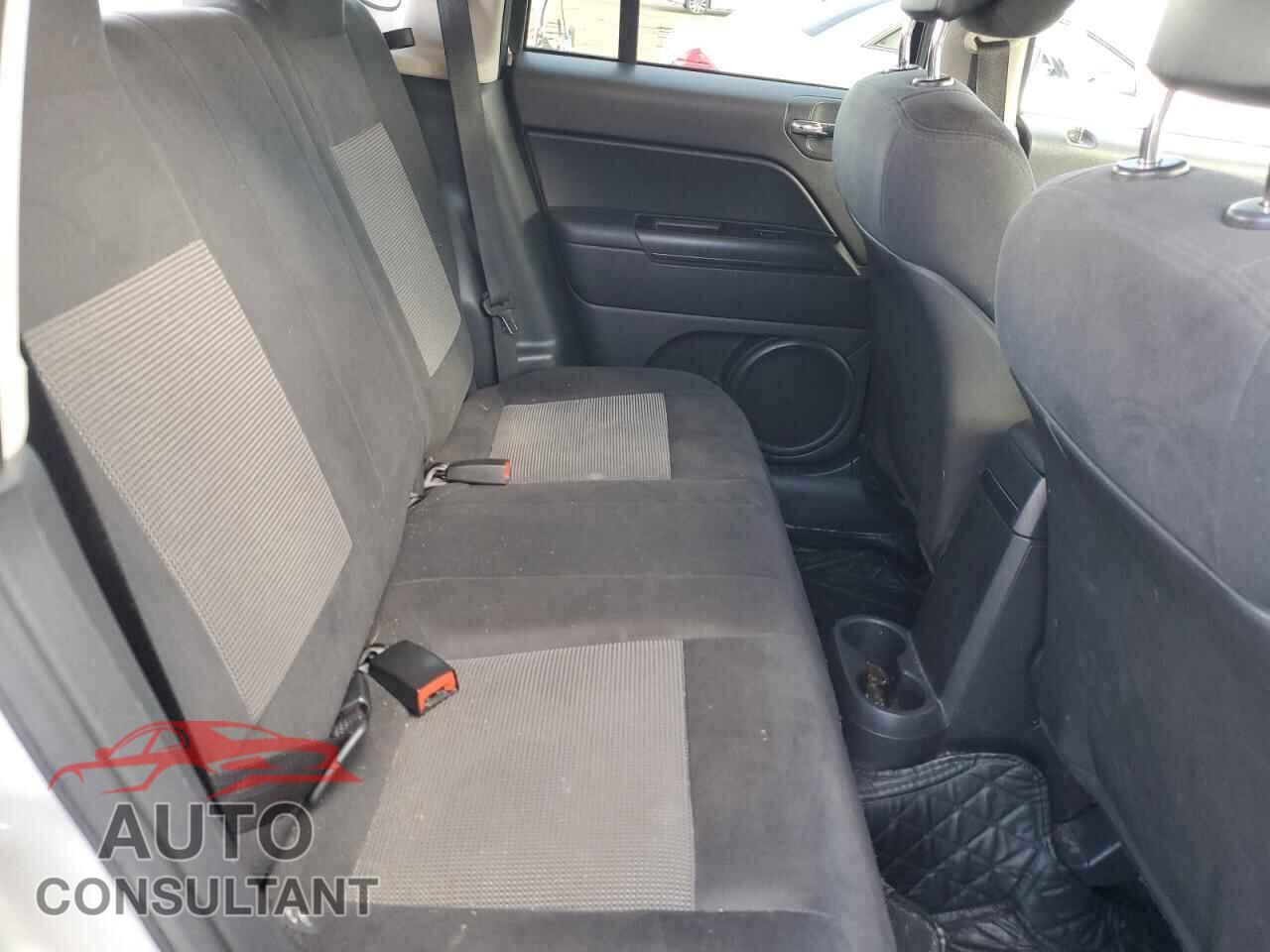 JEEP COMPASS 2011 - 1J4NT1FA0BD215838