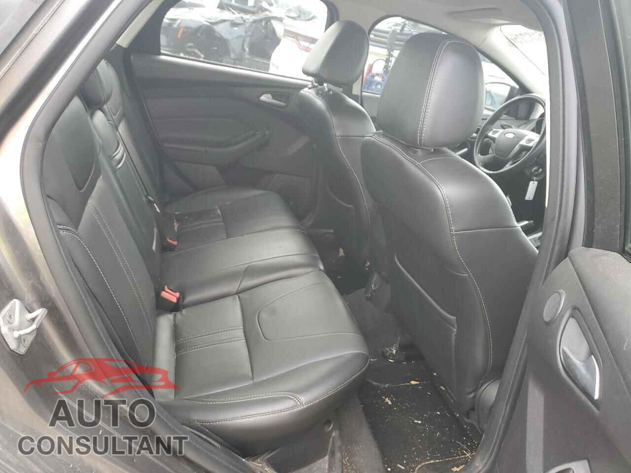 FORD FOCUS 2013 - 1FADP3F2XDL361575