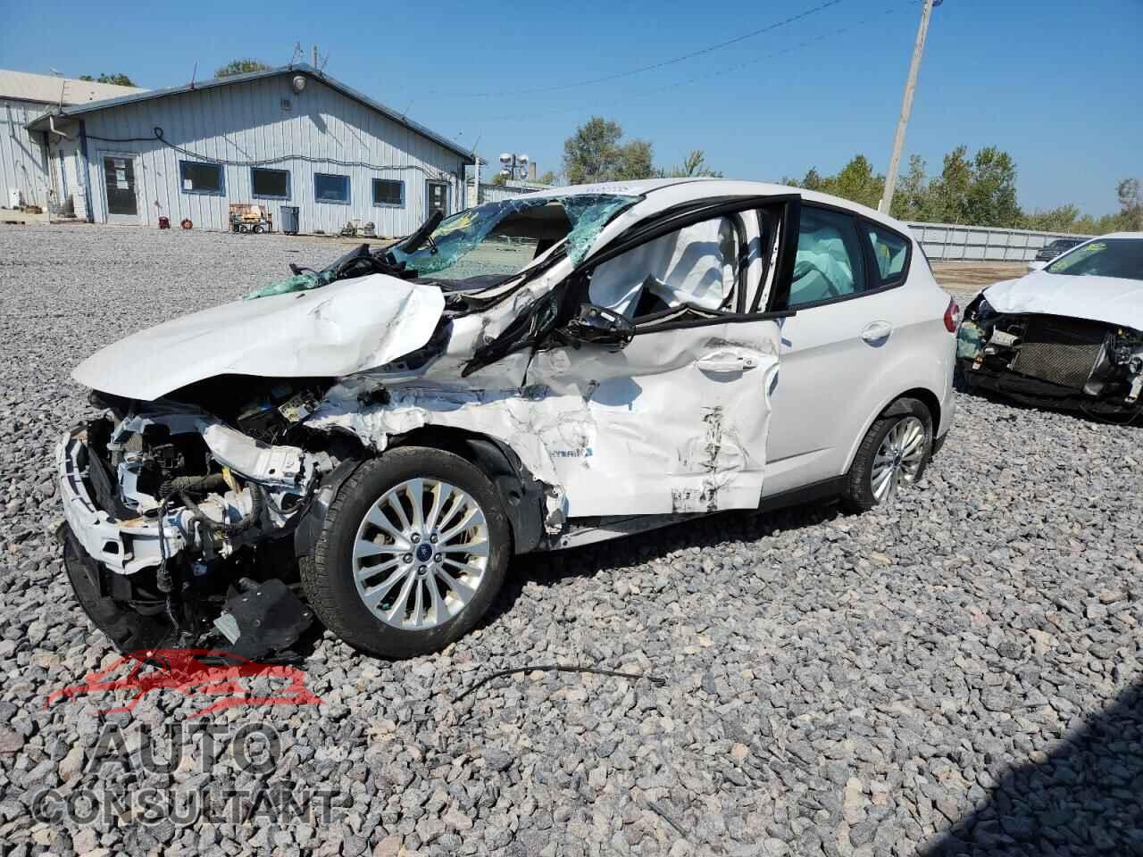 FORD CMAX 2017 - 1FADP5AU3HL105238