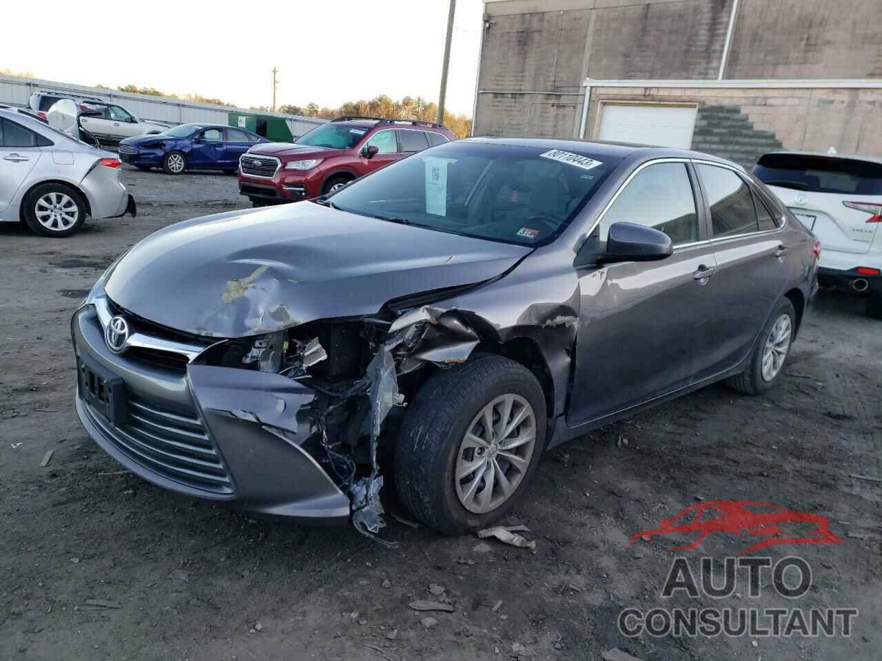 TOYOTA CAMRY 2017 - 4T1BF1FK7HU754681