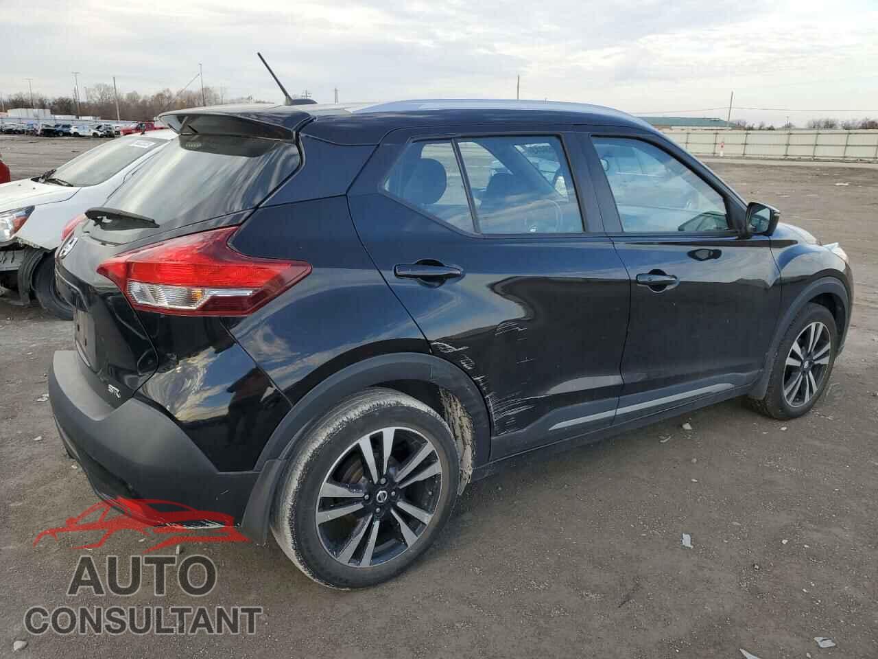 NISSAN KICKS 2019 - 3N1CP5CU3KL540083