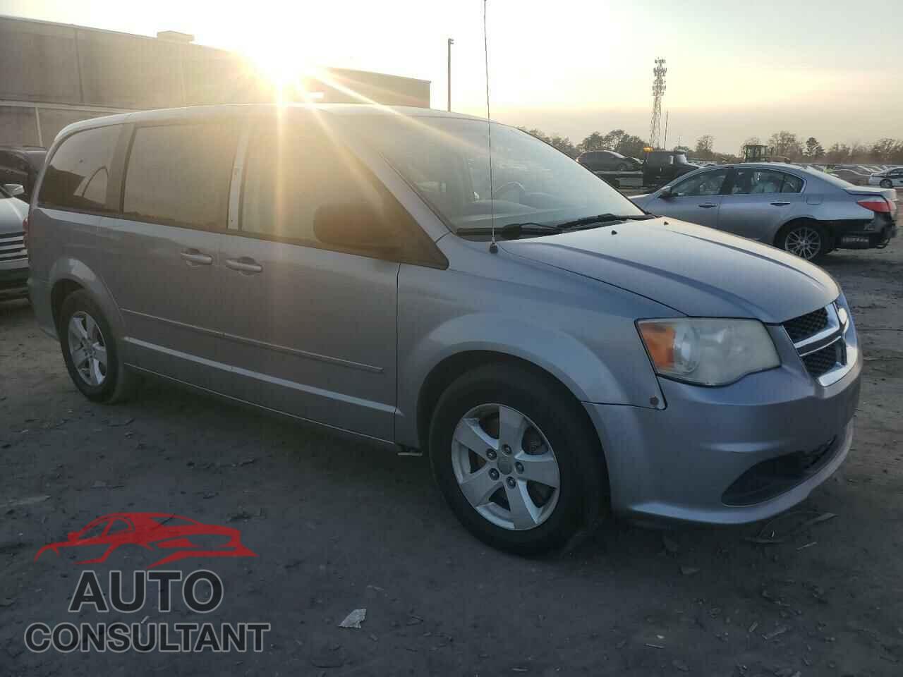 DODGE CARAVAN 2013 - 2C4RDGBG0DR692481
