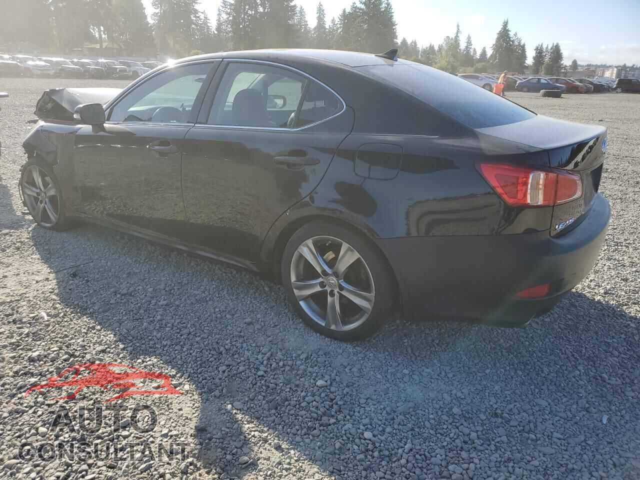LEXUS IS 2011 - JTHBF5C23B5129923