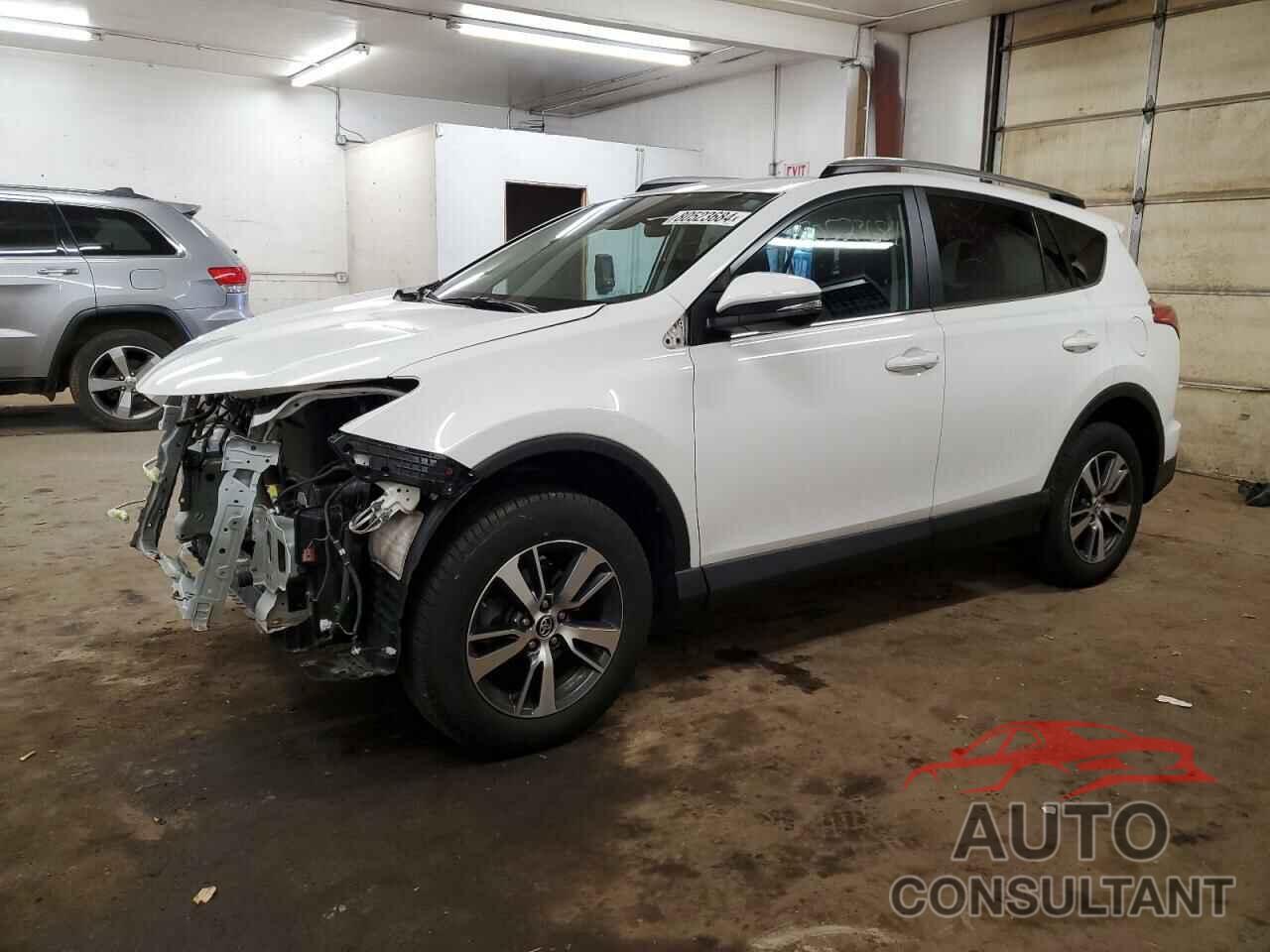 TOYOTA RAV4 2018 - 2T3RFREV8JW842709