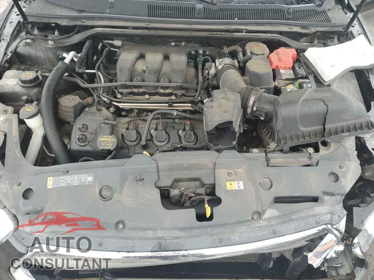 FORD TAURUS 2013 - 1FAHP2E8XDG174458