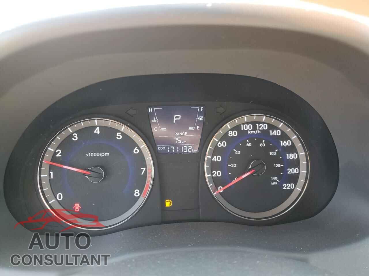 HYUNDAI ACCENT 2013 - KMHCT4AE0DU428487