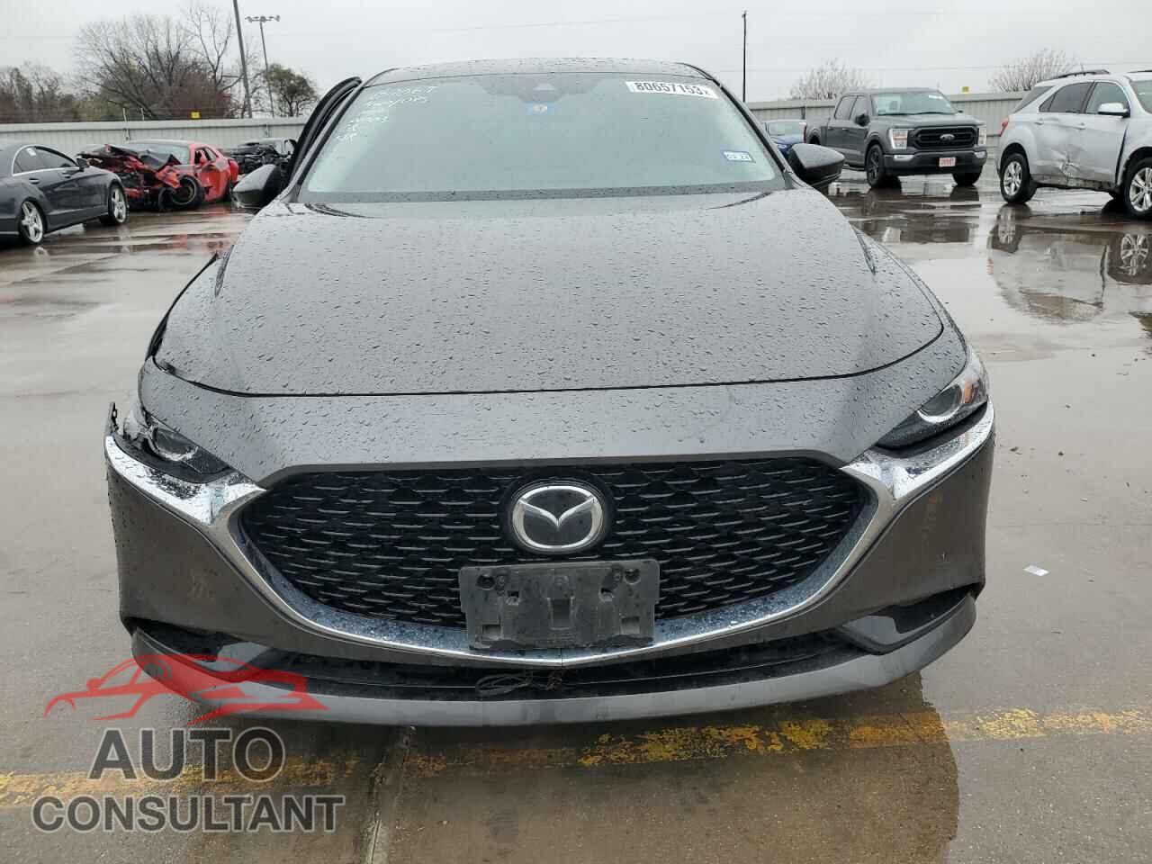 MAZDA 3 2019 - JM1BPACL8K1113076