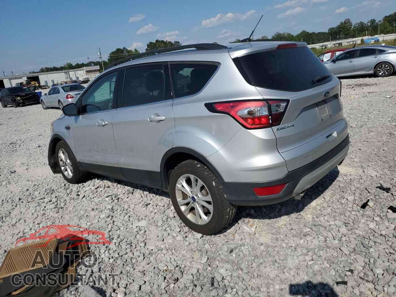 FORD ESCAPE 2017 - 1FMCU9G98HUD78402