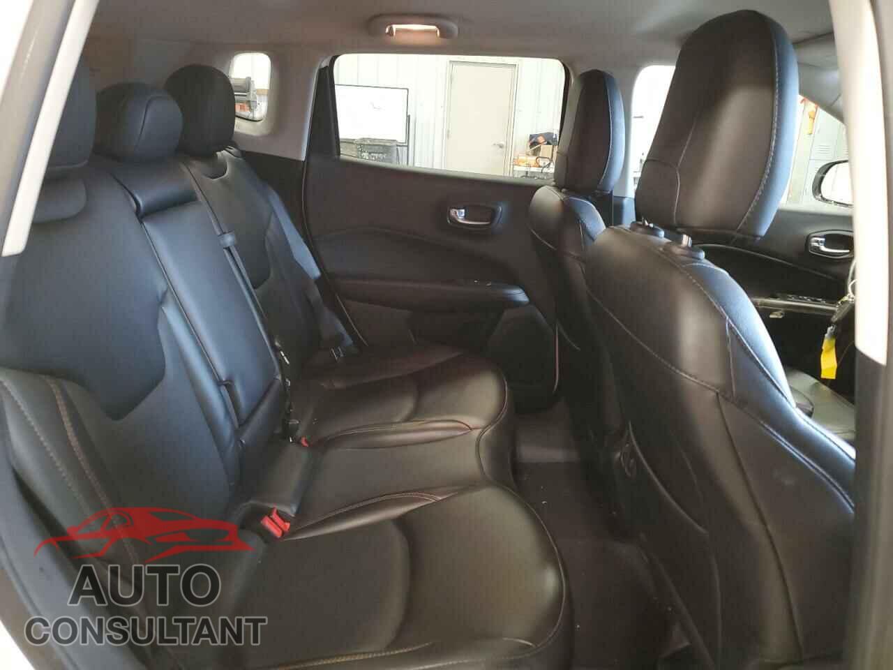 JEEP COMPASS 2020 - 3C4NJDCB6LT215963